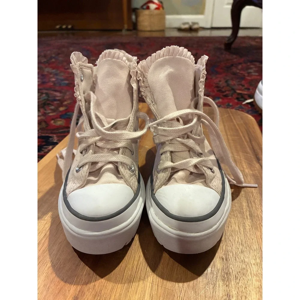 Converse Shoes Girls 11 Pink Lugged 2.0 High Top Ruffle Zip Sneakers A09280C
